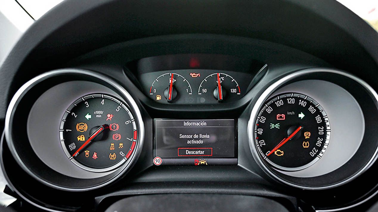 Opel Astra 1.4 Turbo & Seat León 1.4