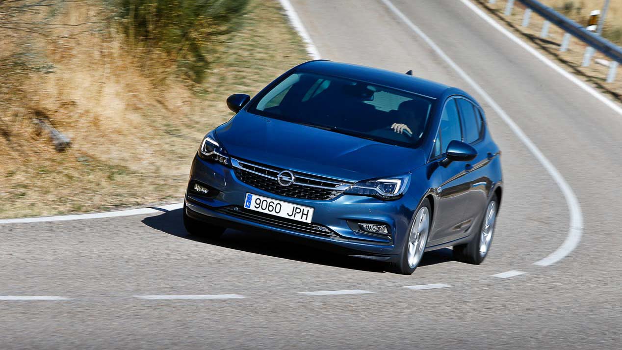 Opel Astra 1.4 Turbo & Seat León 1.4