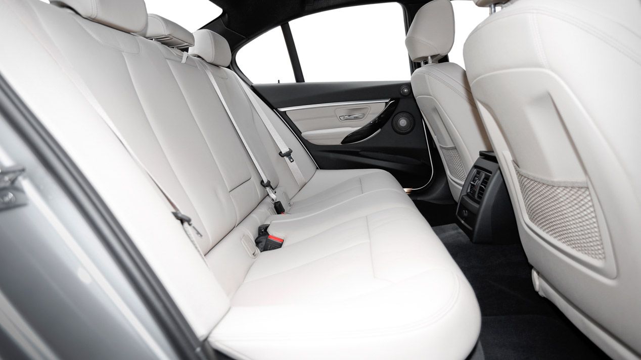 Probamos el nuevo BMW 330e, un Serie 3 muy especial