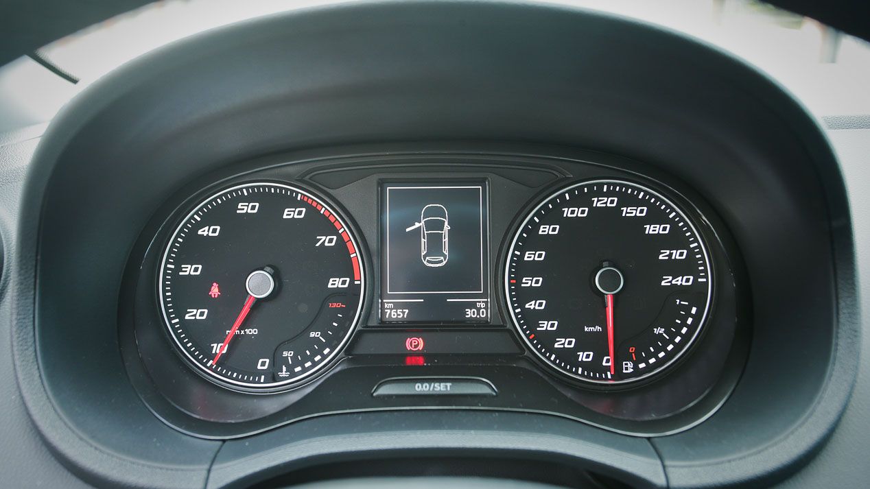 Renault Clio Energy TCe 90 vs Seat Ibiza 1.0 TSI 95