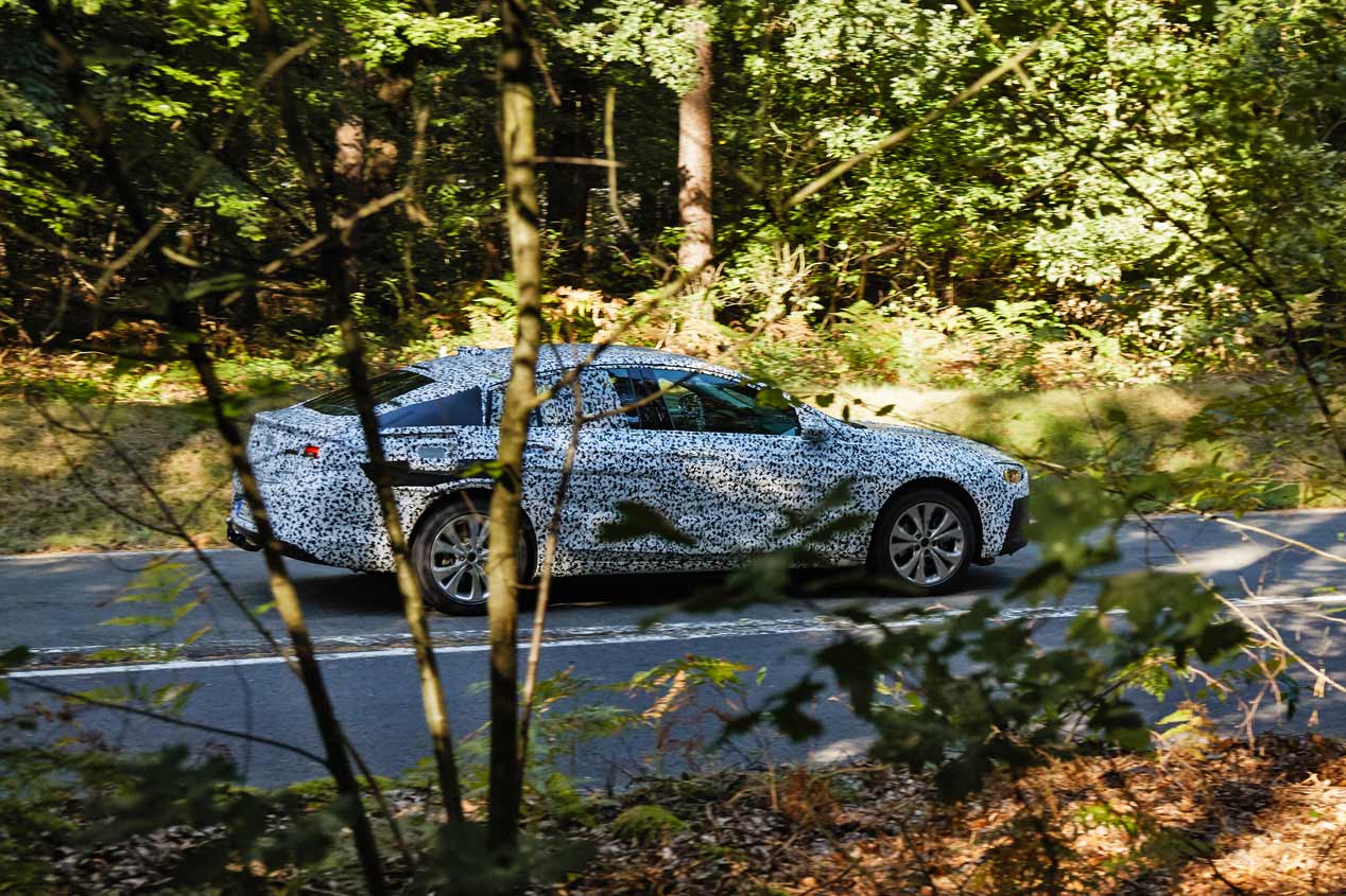 Opel Insignia Grand Sport 2017, primeras fotos