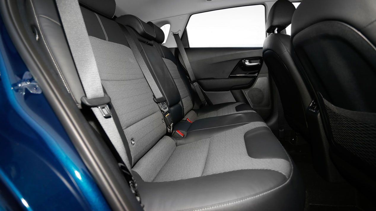 Kia Niro Vs Toyota Prius. Buscamos el mejor híbrido