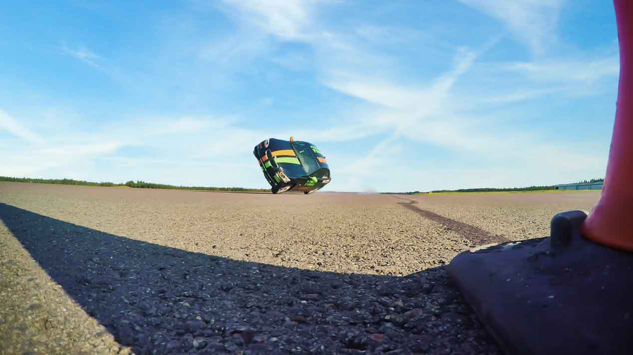 Récord Guinness: a 189 km/h sobre dos ruedas