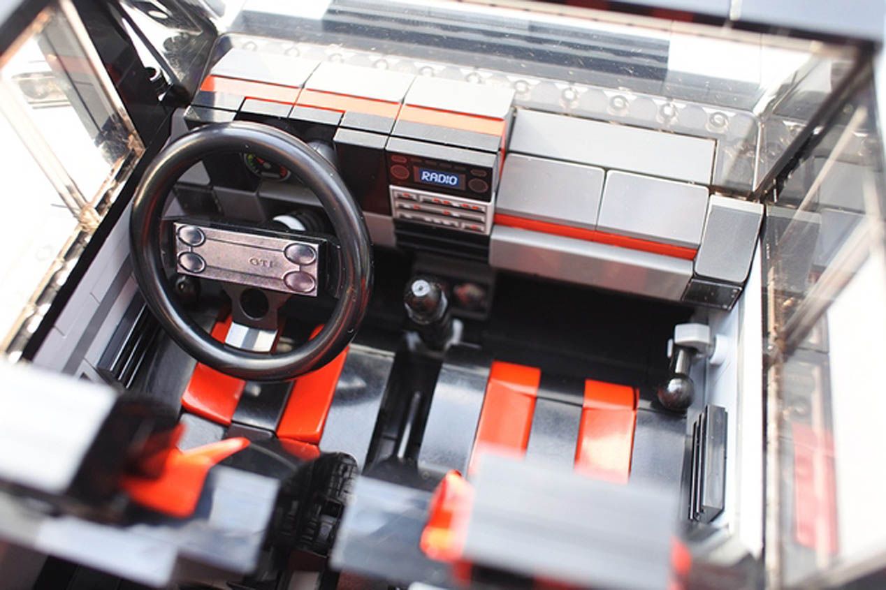 Volkswagen Golf GTI Mk1 de Lego