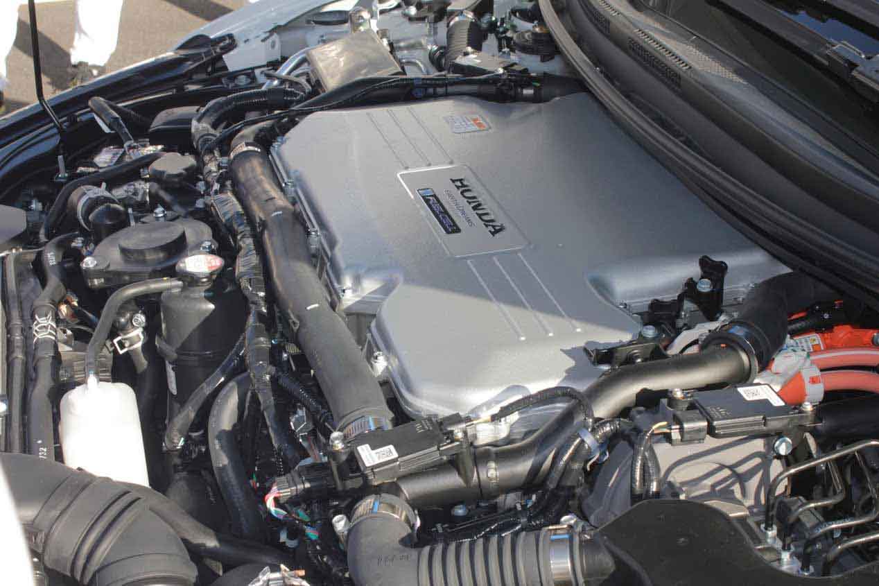 Honda Clarity Fuel Cell, un rival para el Toyota Mirai
