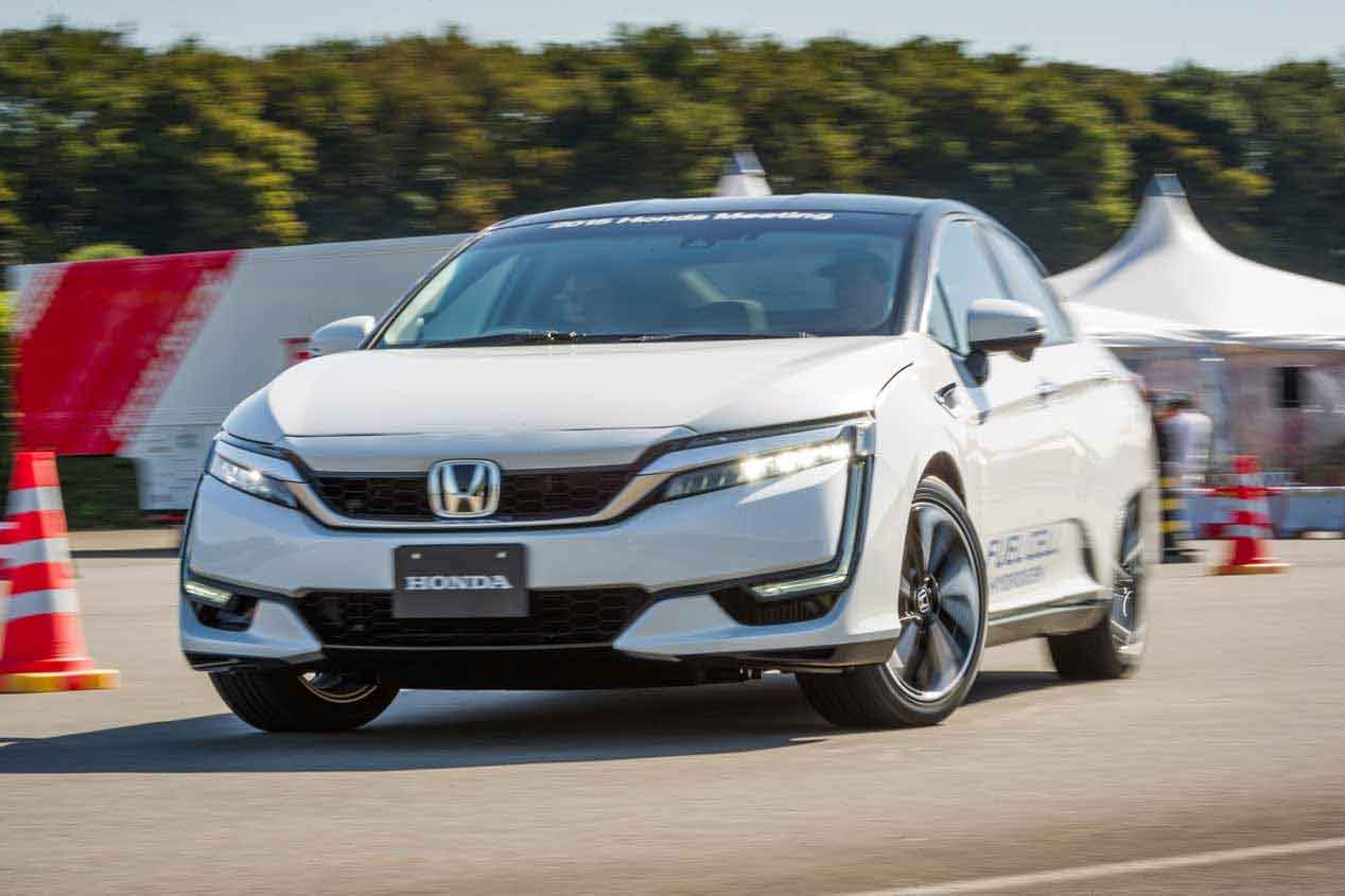 Honda Clarity Fuel Cell, un rival para el Toyota Mirai