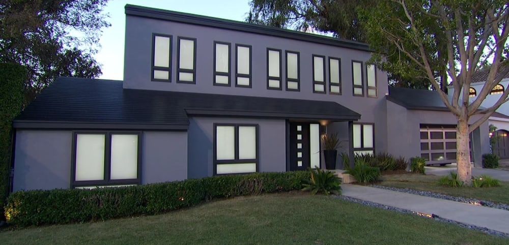 Paneles solares 'invisibles', la última invención de Tesla