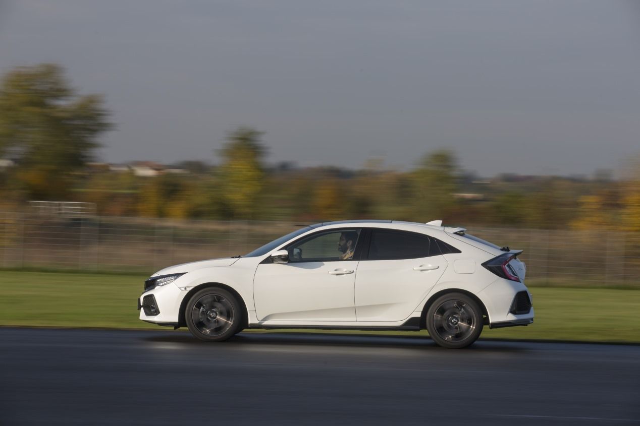 Honda Civic 2017: a prueba el compacto más grande