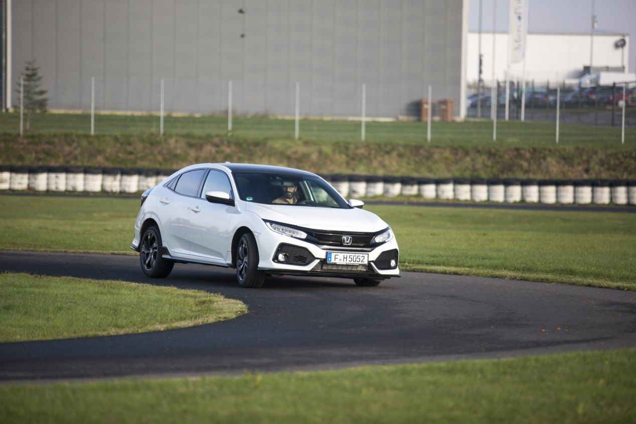 Honda Civic 2017: a prueba el compacto más grande