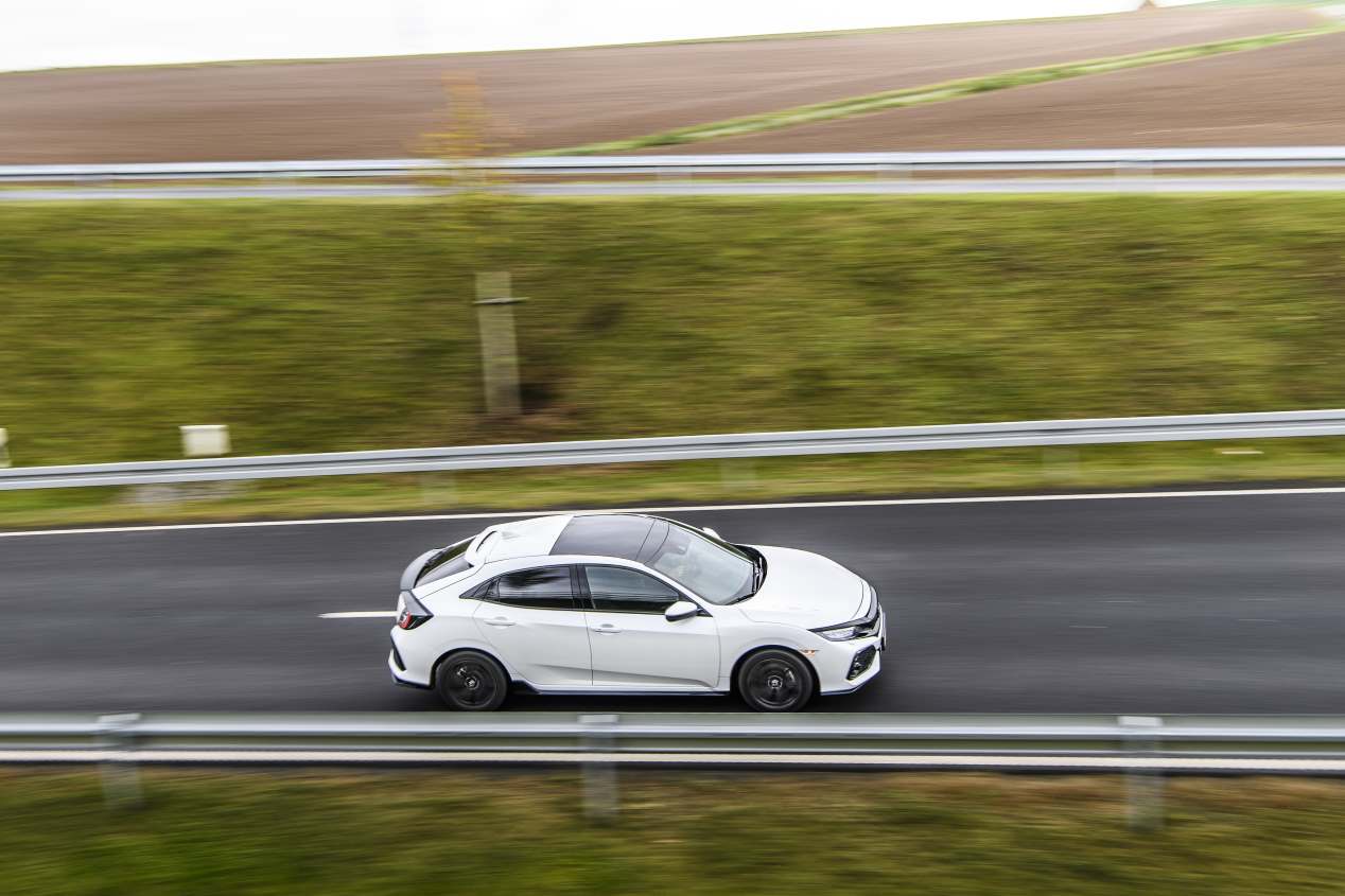 Honda Civic 2017: a prueba el compacto más grande