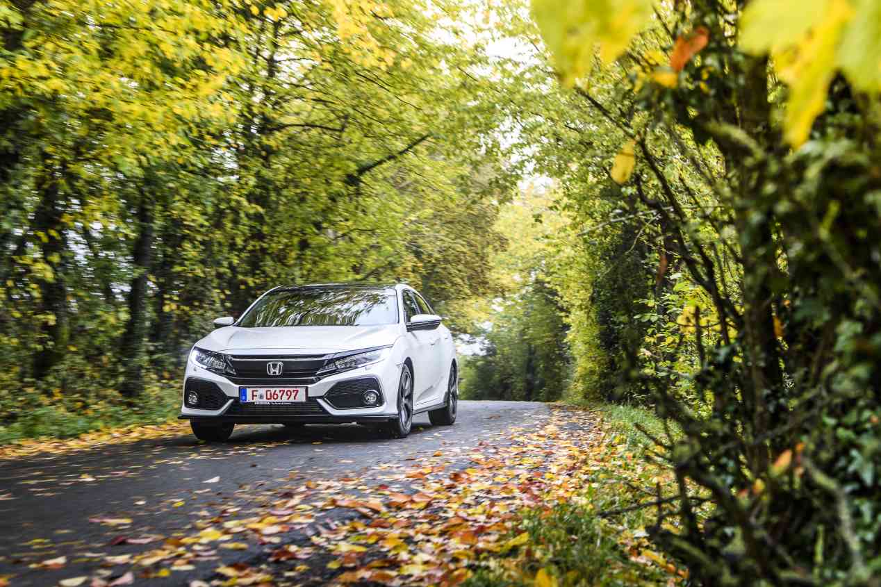 Honda Civic 2017: a prueba el compacto más grande