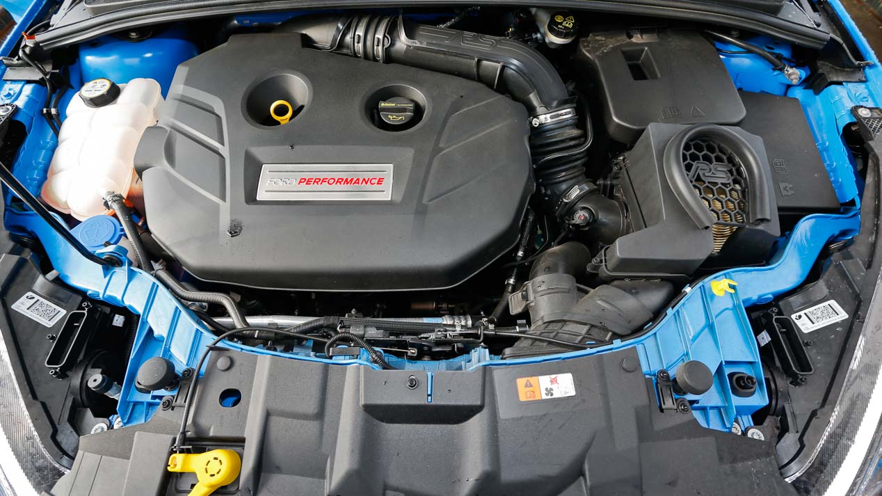 Honda Civic Type R, Ford Focus RS y Seat León Cupra, ¿cuál es el mejor deportivo?
