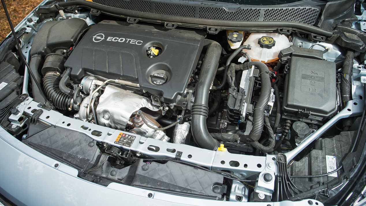 Renault Megane GT contra Opel Astra Turbo