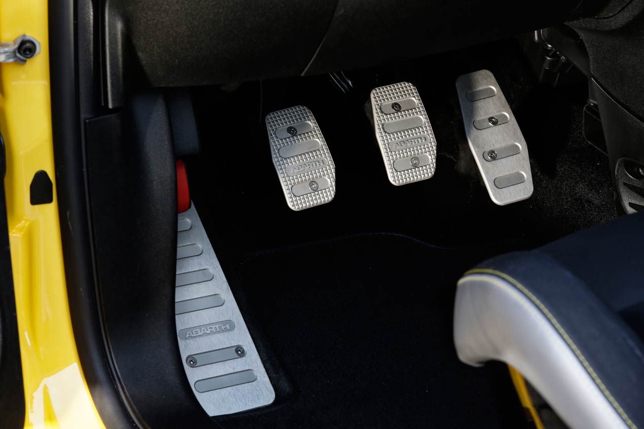 Abarth 595 Competizione y 124 Spider, dos deportivos muy diferentes