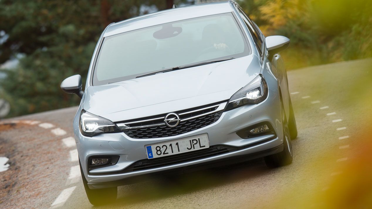 Renault Megane GT contra Opel Astra Turbo