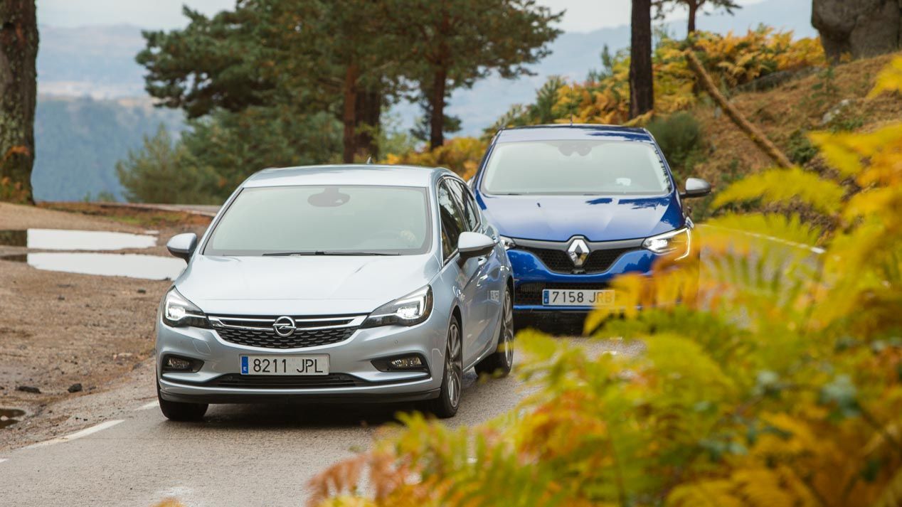 Renault Megane GT contra Opel Astra Turbo