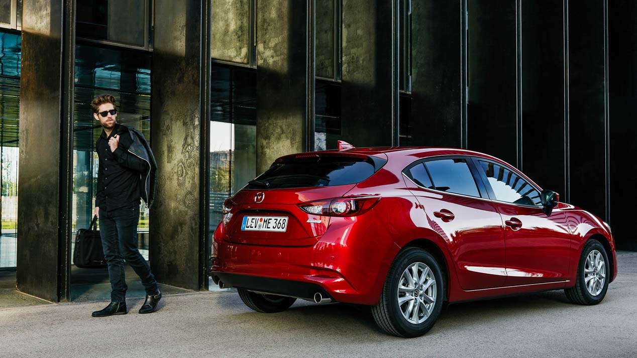 Mazda actualiza la imagen de su Mazda3
