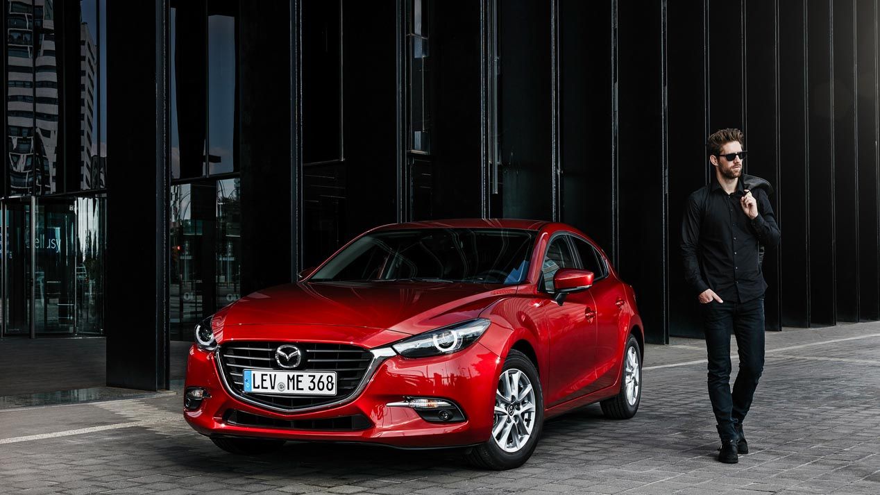 Mazda actualiza la imagen de su Mazda3