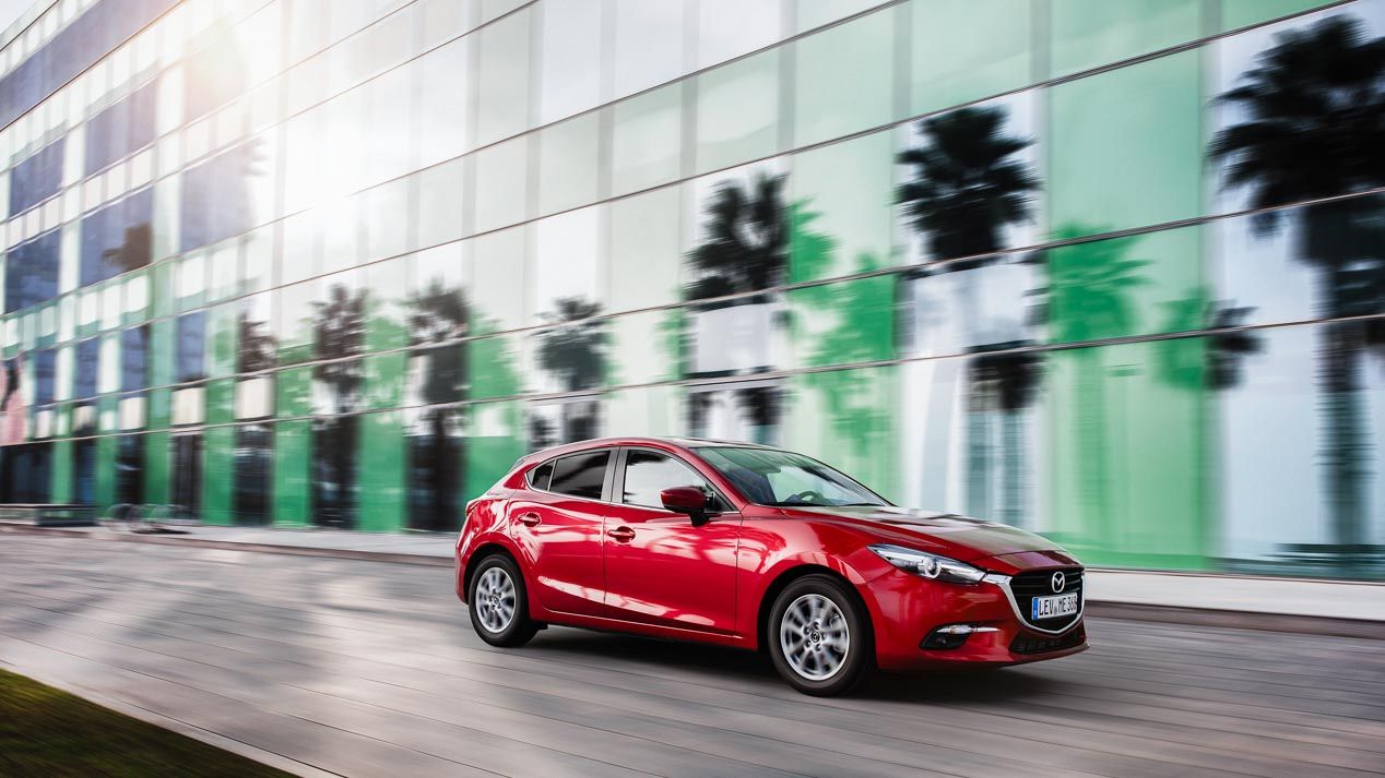 Mazda actualiza la imagen de su Mazda3