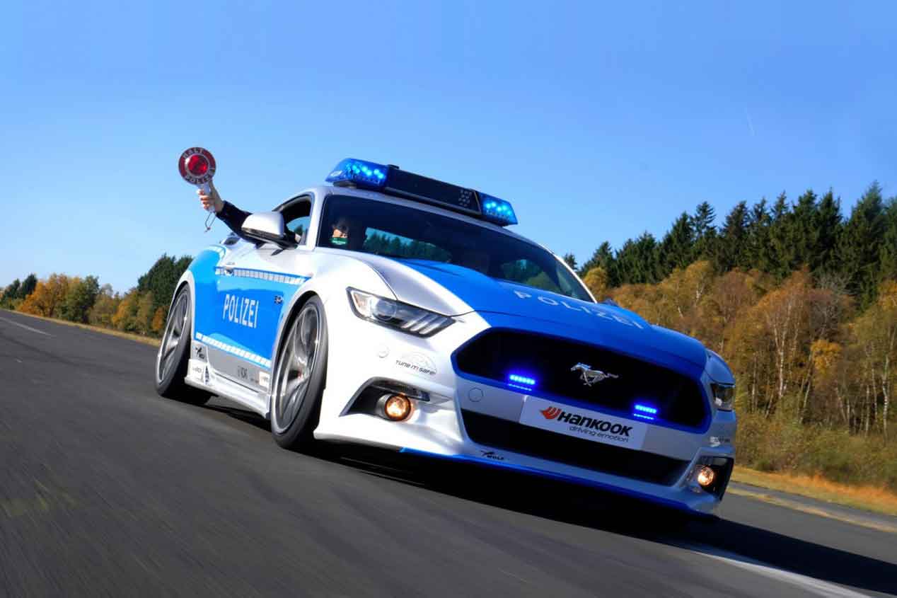 Ford Mustang y Volvo V90: nuevos coches para las fuerzas del orden
