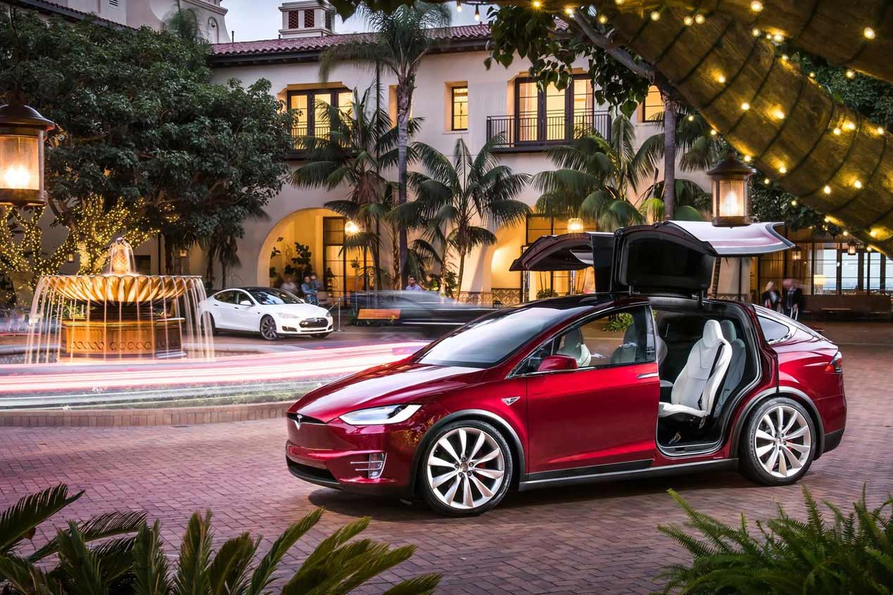 Ya puedes comprar los Tesla Model X y Model X en España