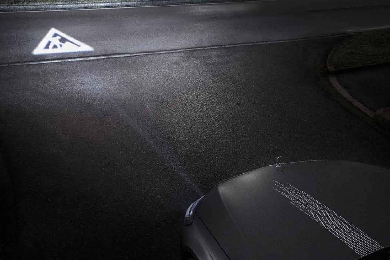 La tecnología de Luz digital de Mercedes