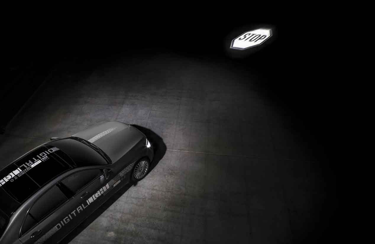 La tecnología de Luz digital de Mercedes