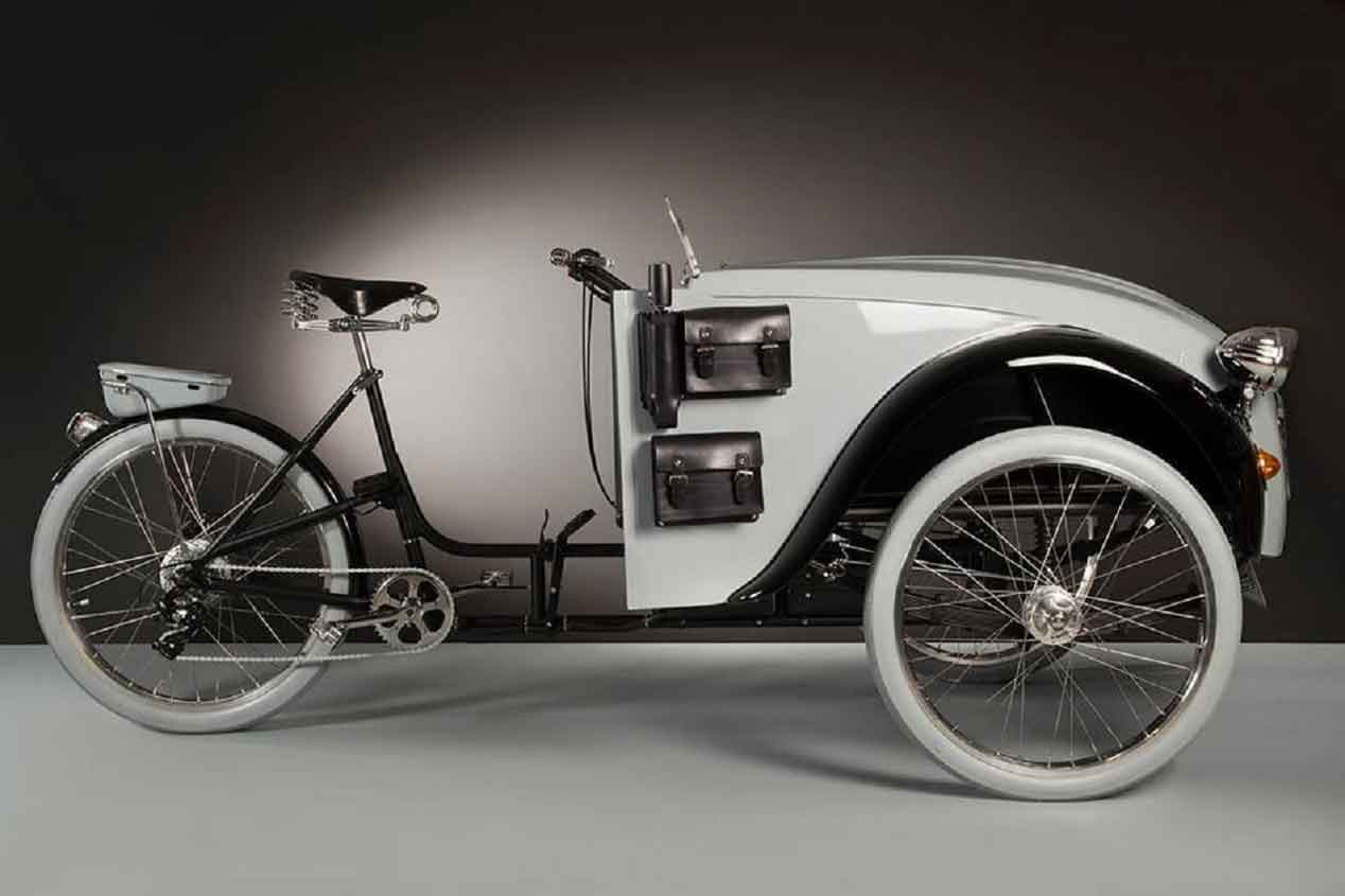 Un Citroën 2 CV... que se mueve a golpe de pedal