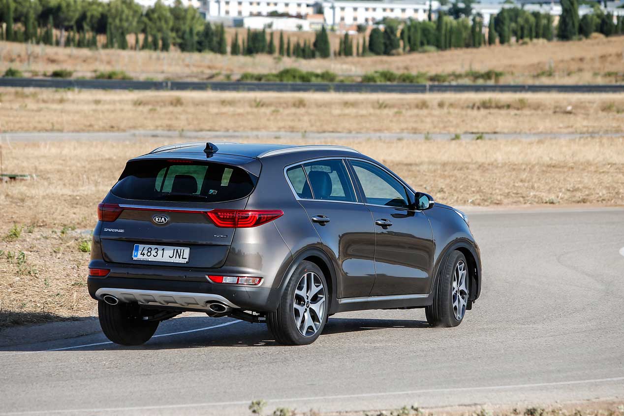 Seat Ateca, Hyundai Tucson, Nissan Qashqai, VW Tiguan y Kia Sportage: lucha SUV