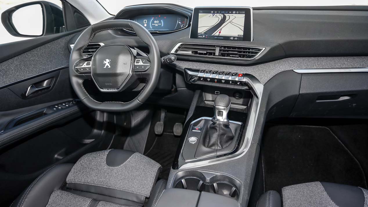 Peugeot 3008, 308 y 308 SW: ¿interesa más un SUV, un compacto o un familiar?