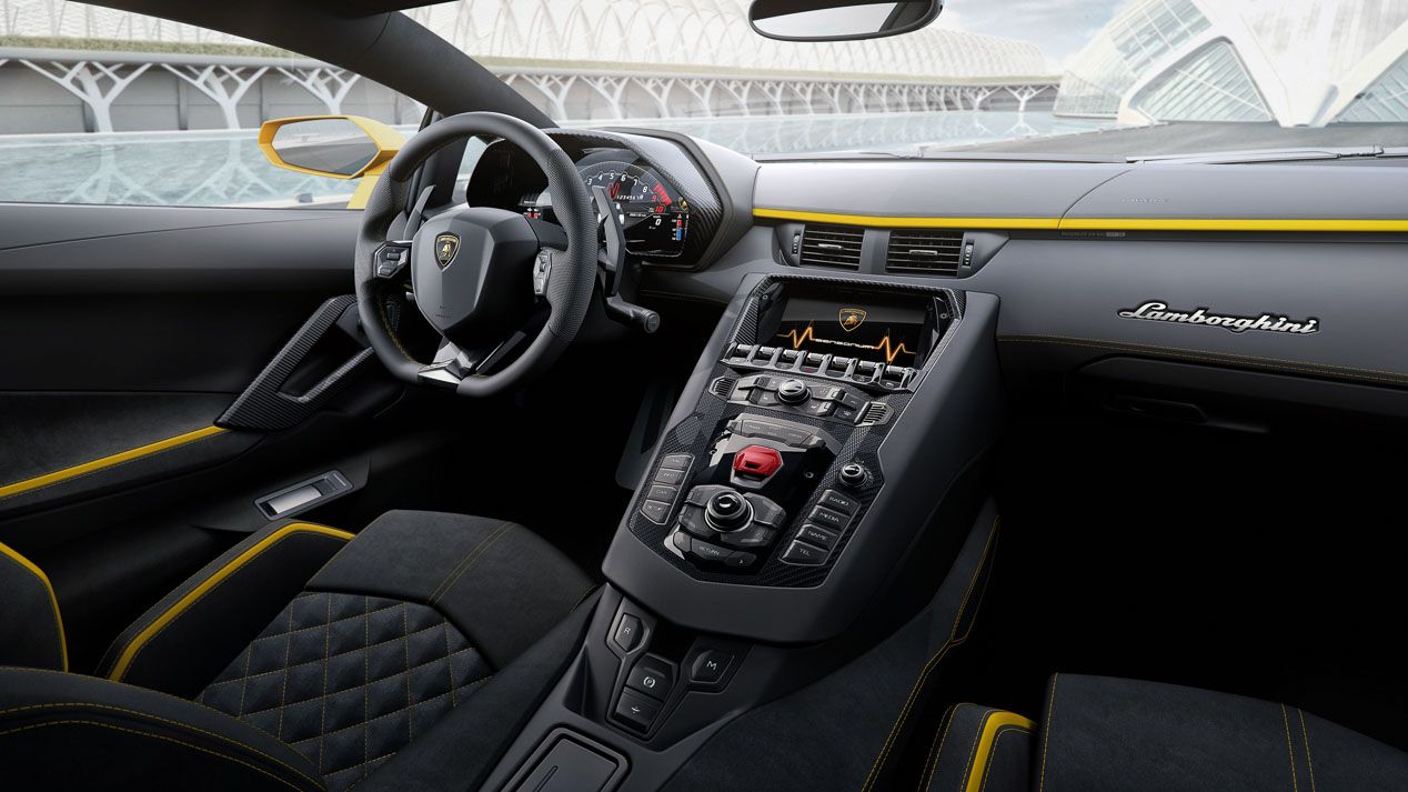 Lamborghini Aventador S, mejorado en todos los sentidos