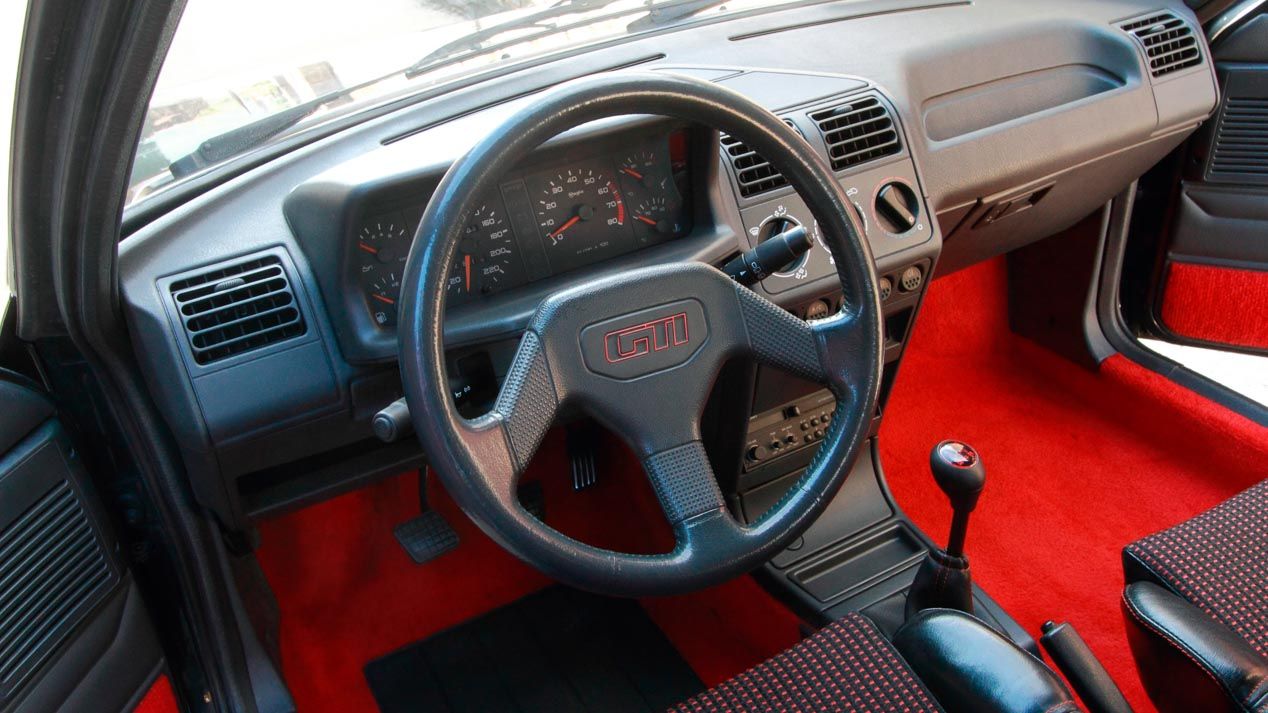 Alfa Romeo 75 V6, Lancia Delta HF Integrale y Peugeot 205 GTI