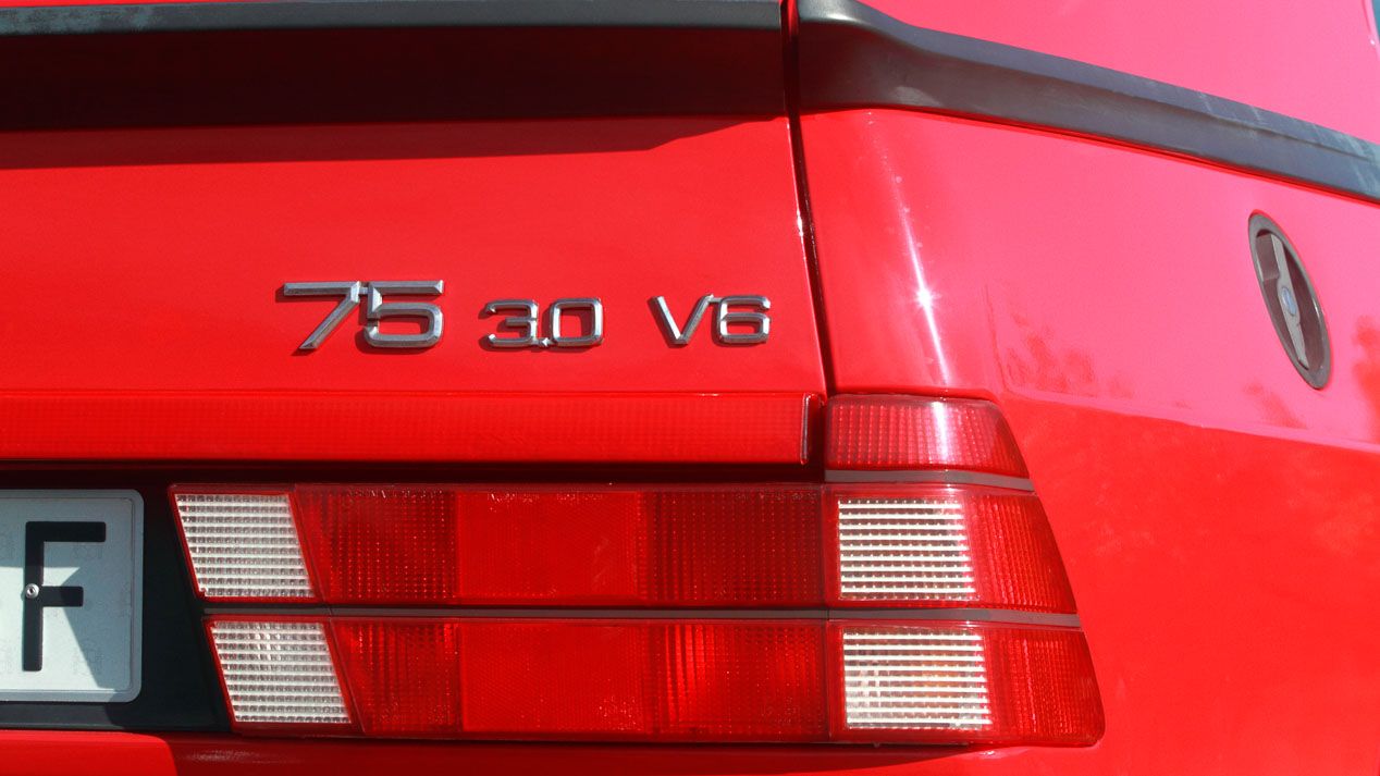 Alfa Romeo 75 V6, Lancia Delta HF Integrale y Peugeot 205 GTI