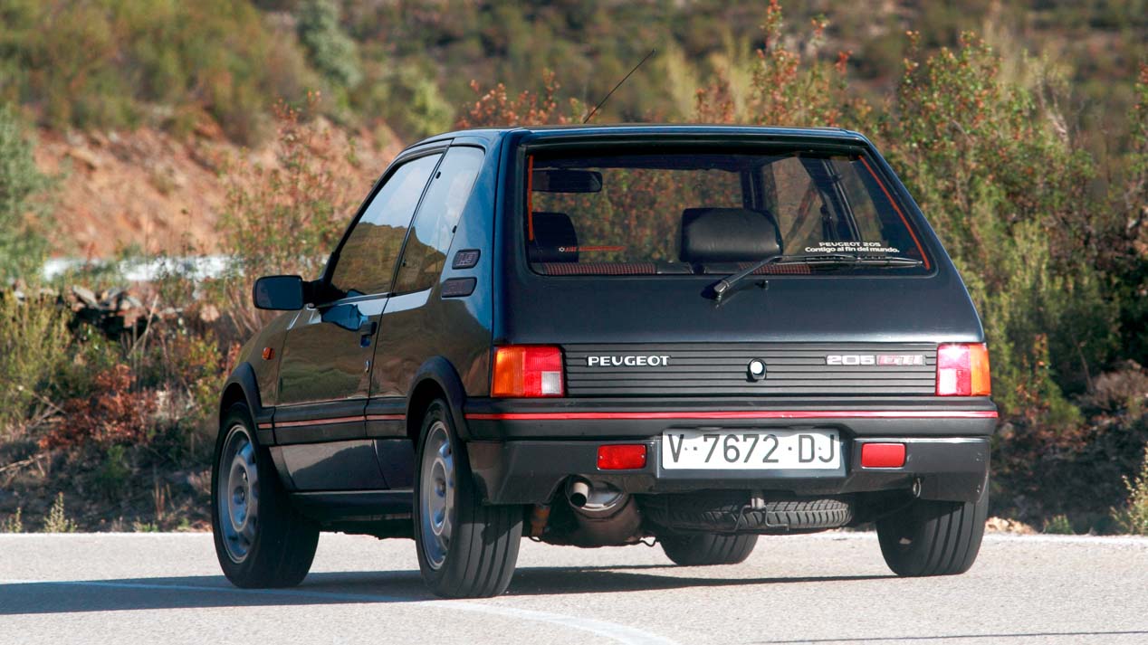 Alfa Romeo 75 V6, Lancia Delta HF Integrale y Peugeot 205 GTI