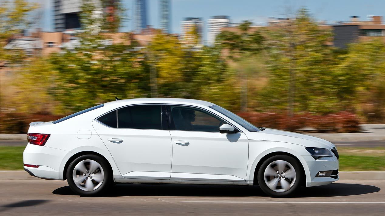 Los coches que menos consumen en 2016