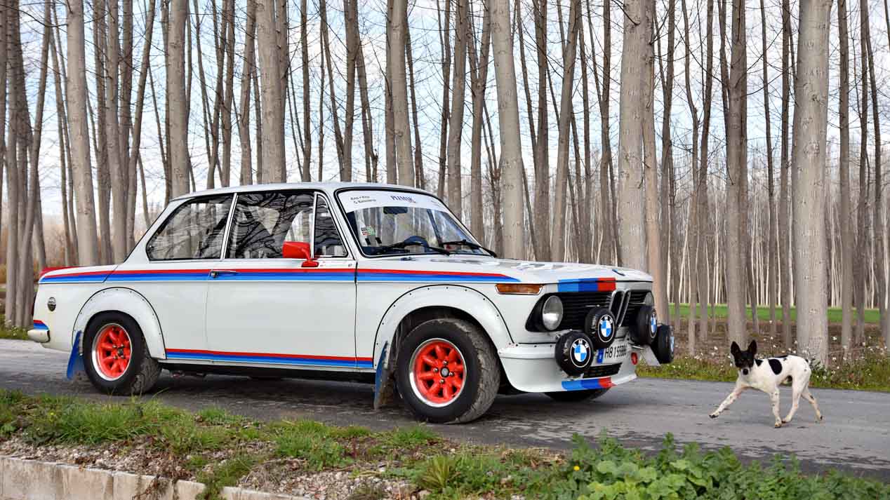BMW 2002 Tii: un deportivo mítico, en fotos