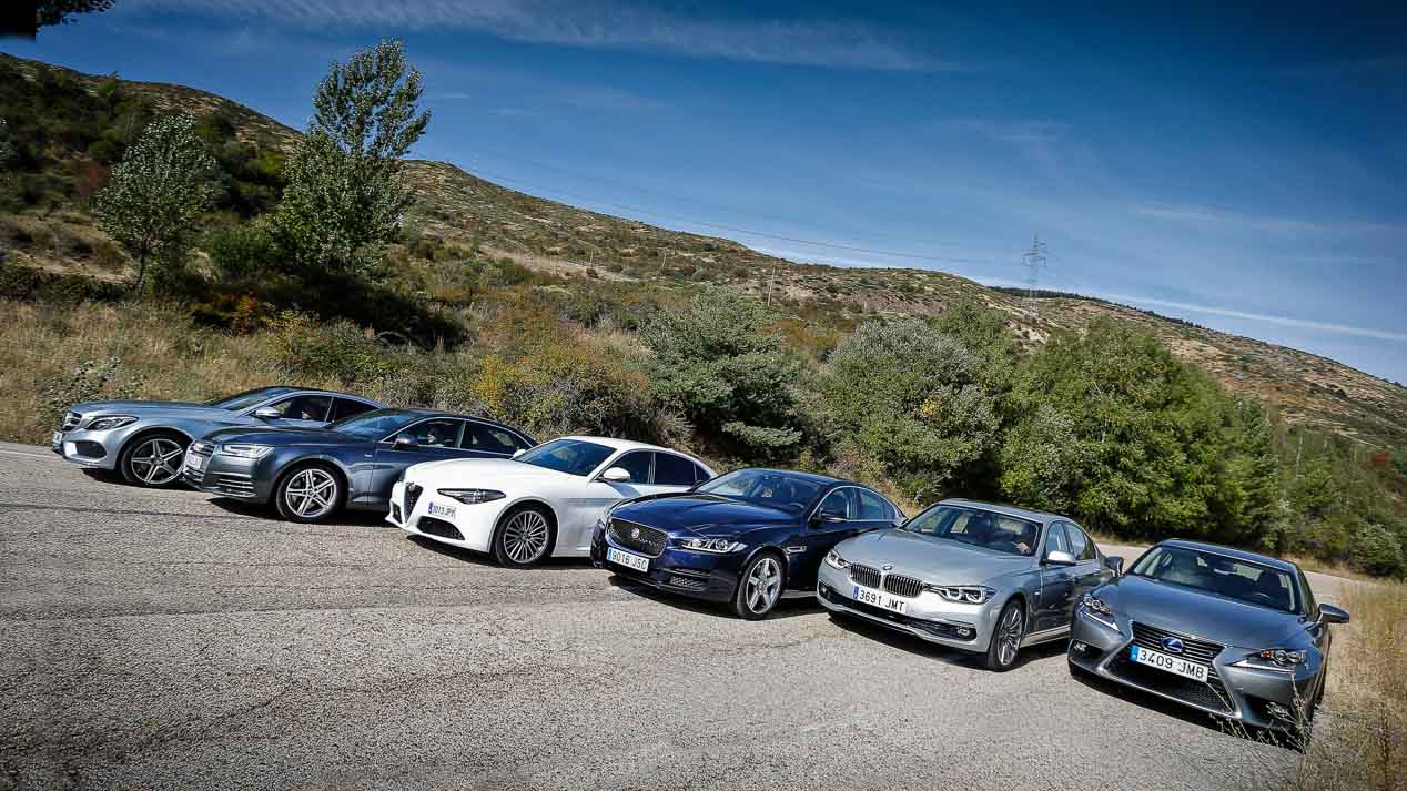 Alfa Romeo Giulia 2016 enfrentado a sus rivales