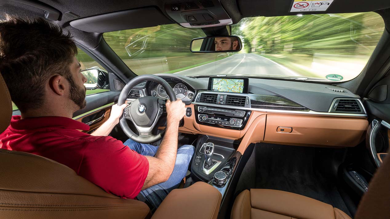 Alfa Romeo Giulia 2016 enfrentado a sus rivales