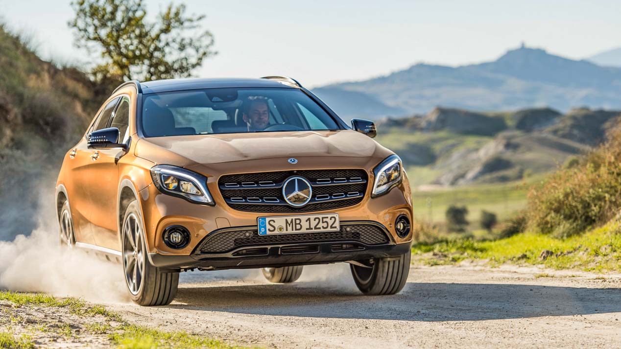 Mercedes GLA 2017, el SUV compacto se renueva
