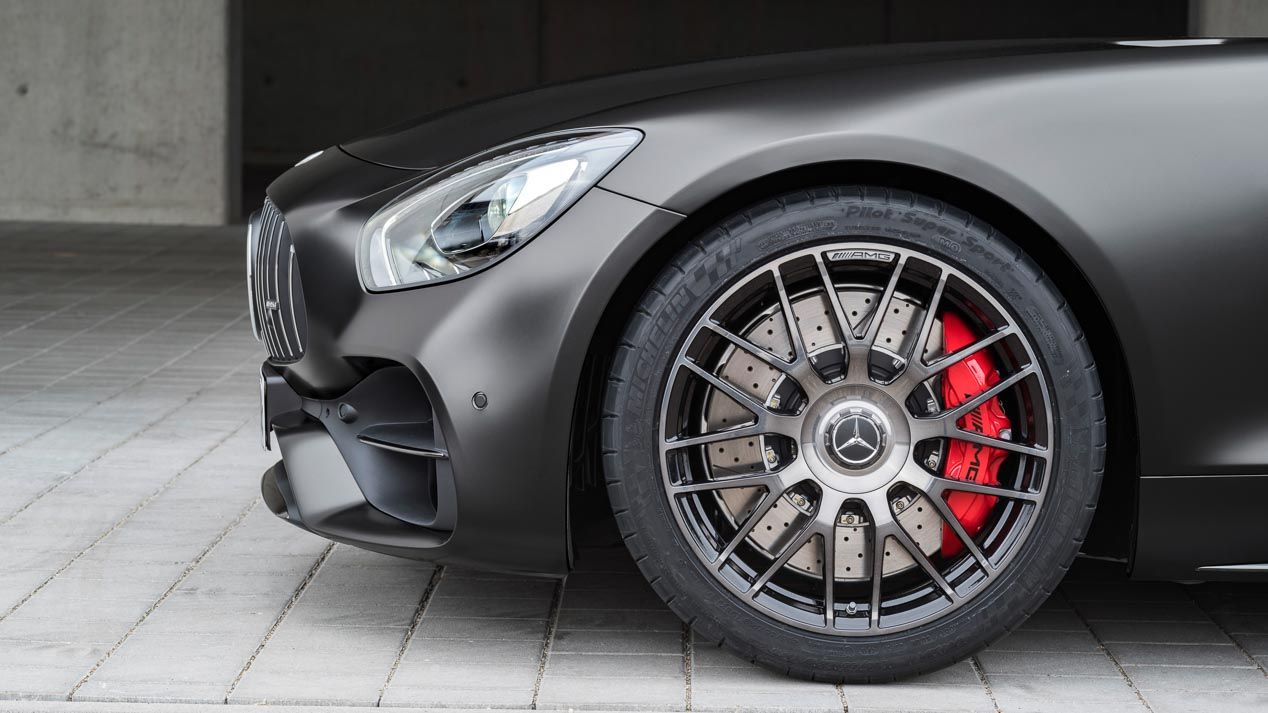 Mercedes presenta en Detroit los nuevos AMG GT C y Edición 50 aniversario