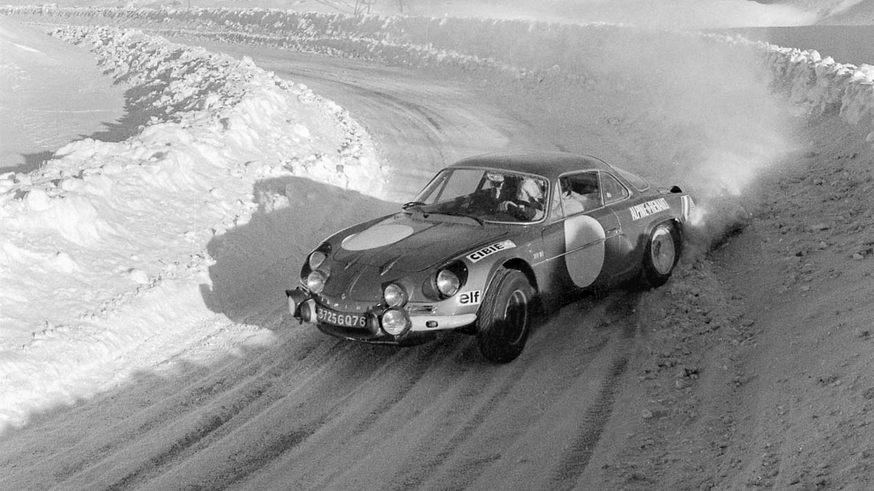 El Alpine A120 coupé podría estrenarse en el próximo Rally de Montecarlo