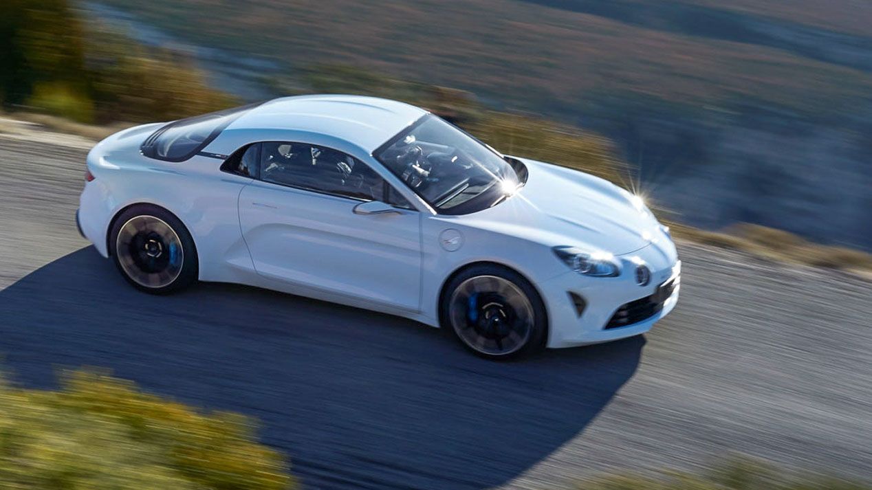 El Alpine A120 coupé podría estrenarse en el próximo Rally de Montecarlo
