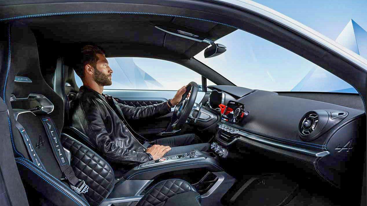 El Alpine A120 coupé podría estrenarse en el próximo Rally de Montecarlo