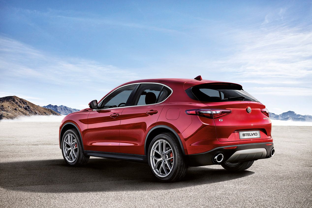 Alfa Romeo Stelvio First Edition, sus fotos