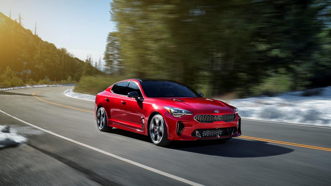 Kia Stinger. Ya nos hemos sentado en la súper berlina deportiva