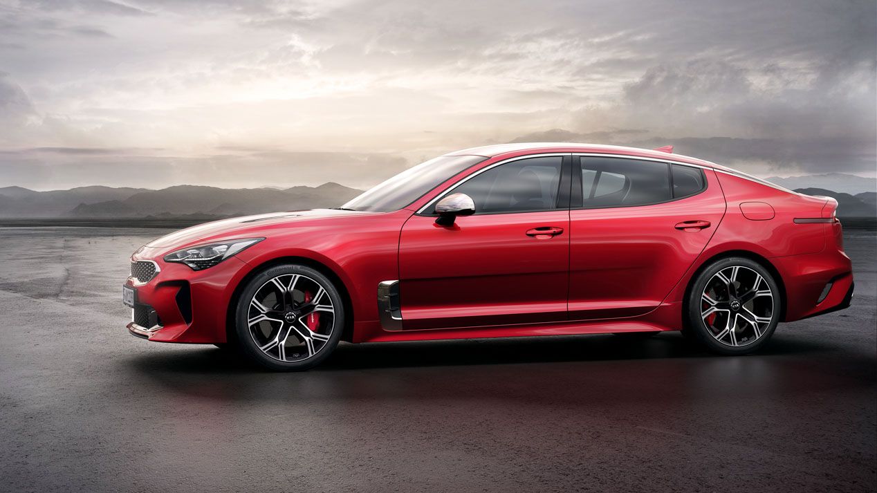 Kia Stinger. Ya nos hemos sentado en la súper berlina deportiva