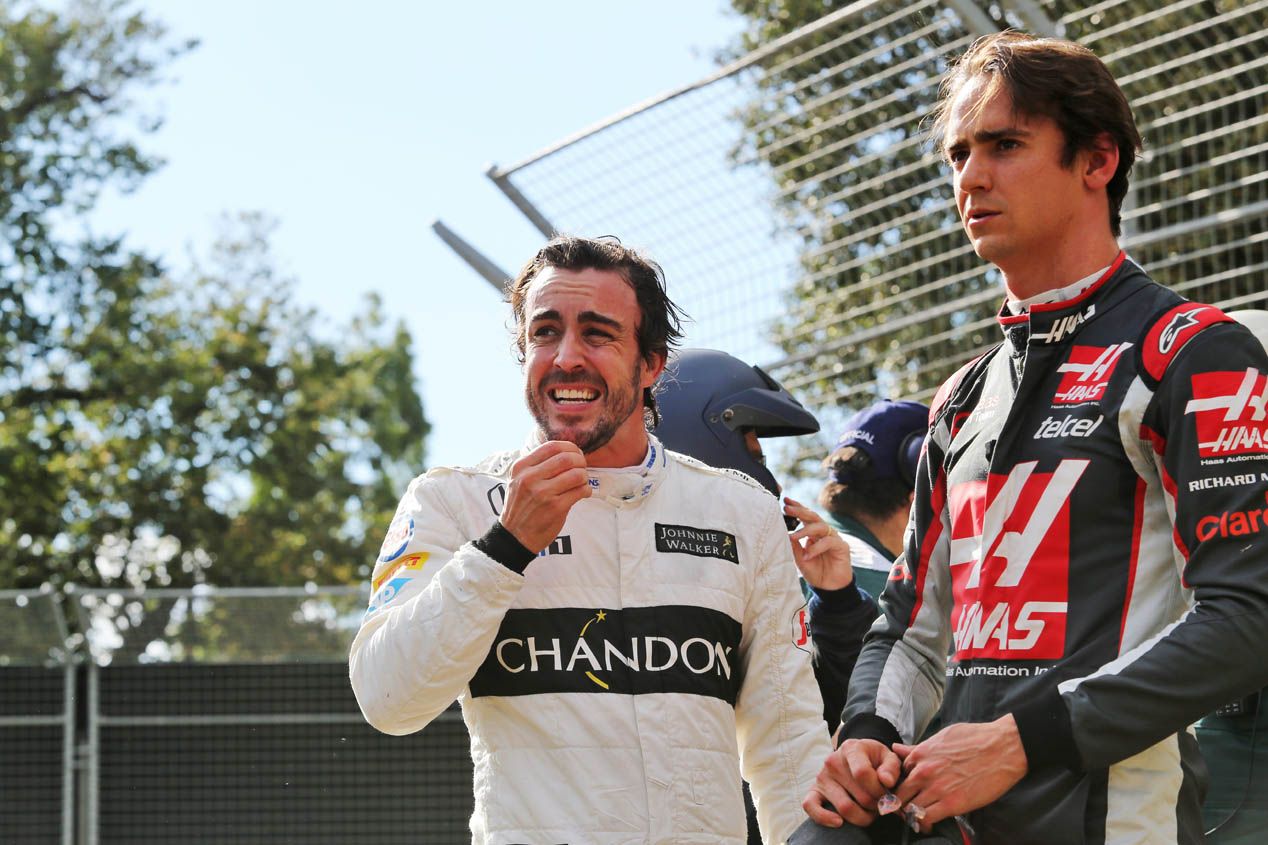 La FIA prueba el 'halo' tras el accidente de Alonso