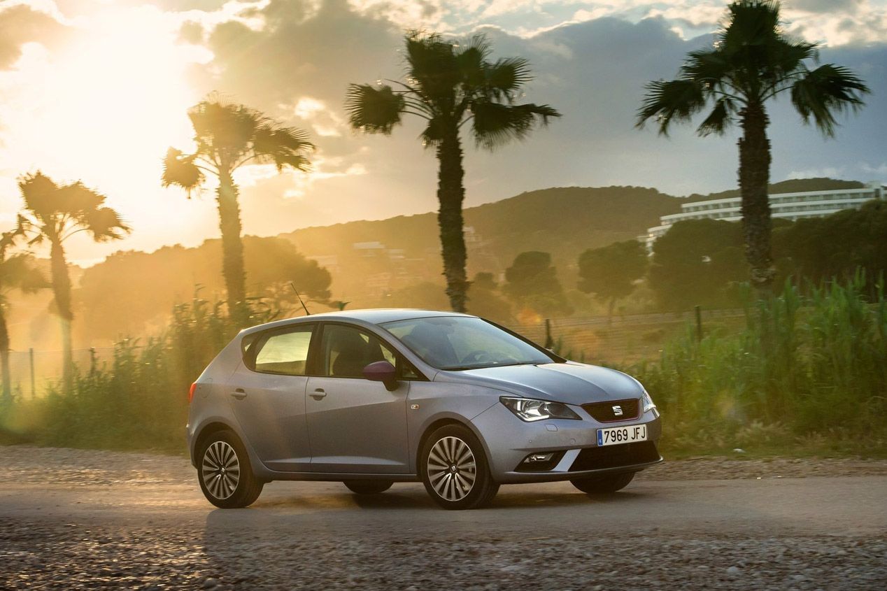 Seat 850 y Seat Ibiza, sus mejores imágenes