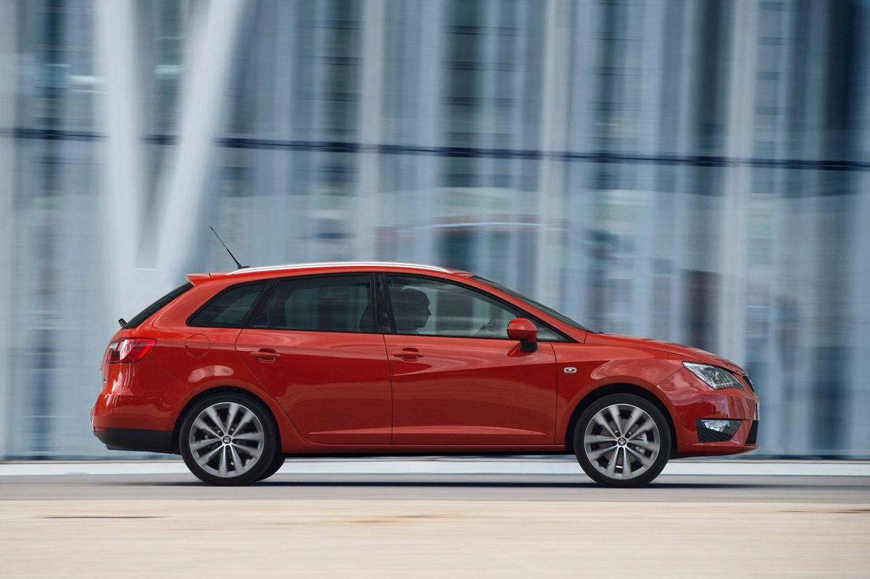 Seat 850 y Seat Ibiza, sus mejores imágenes
