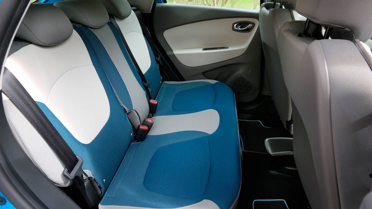 Nissan Juke dCi vs Peugeot 2008 1.6 BlueHDi vs Renault Captur dCi